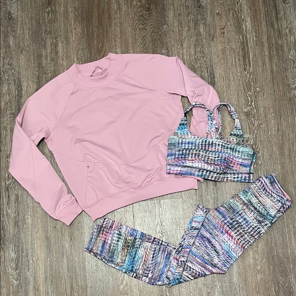 Like New Lululemon Matching Bundle. Size 6 - Picture 1 of 13